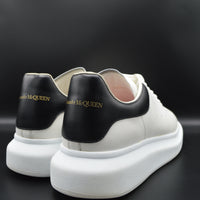 Alexander Mcqueen oversize blanc / noir - T44,5