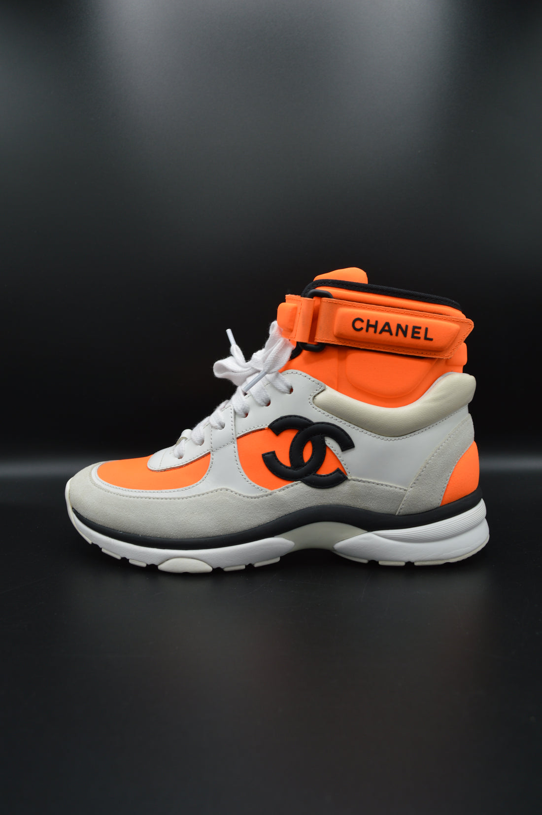 Chanel sneakers montantes blanc/orange/noir - T37