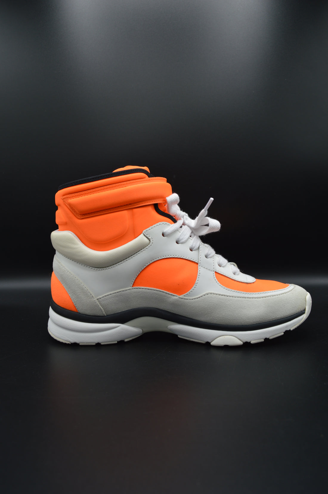 Chanel sneakers montantes blanc/orange/noir - T37