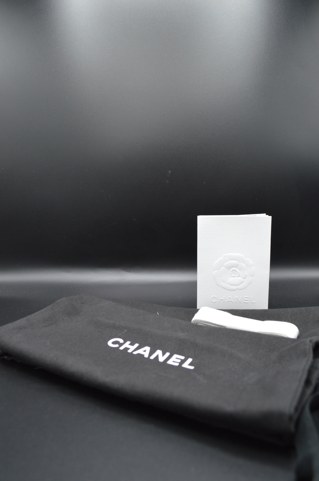 Chanel sneakers montantes blanc/orange/noir - T37