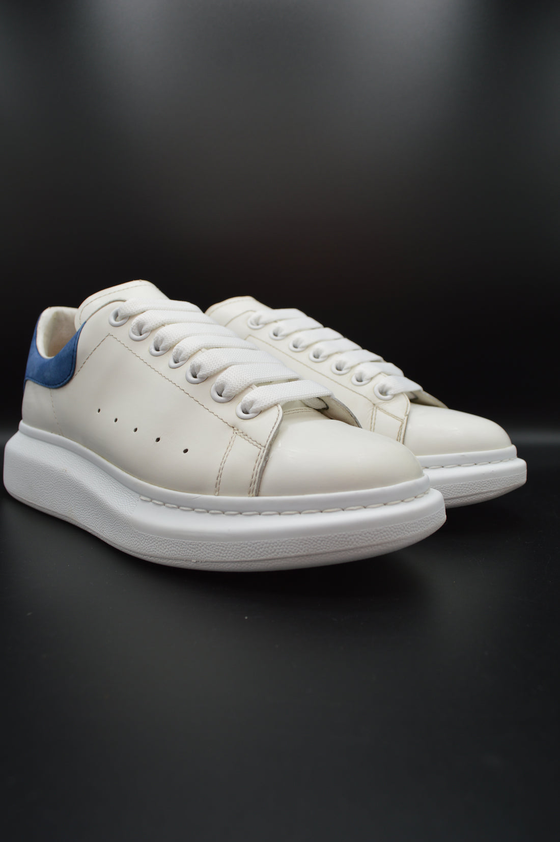 Alexander Mcqueen oversize blanc/bleu marine - T40