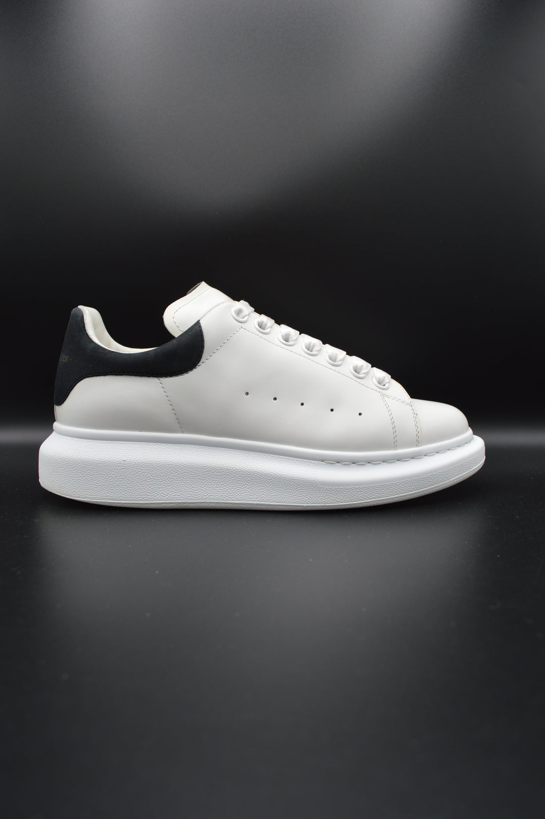 Alexander Mcqueen oversize blanc/noir - T39