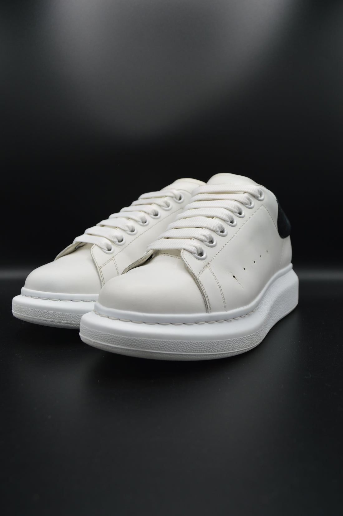 Alexander Mcqueen oversize blanc/noir - T39