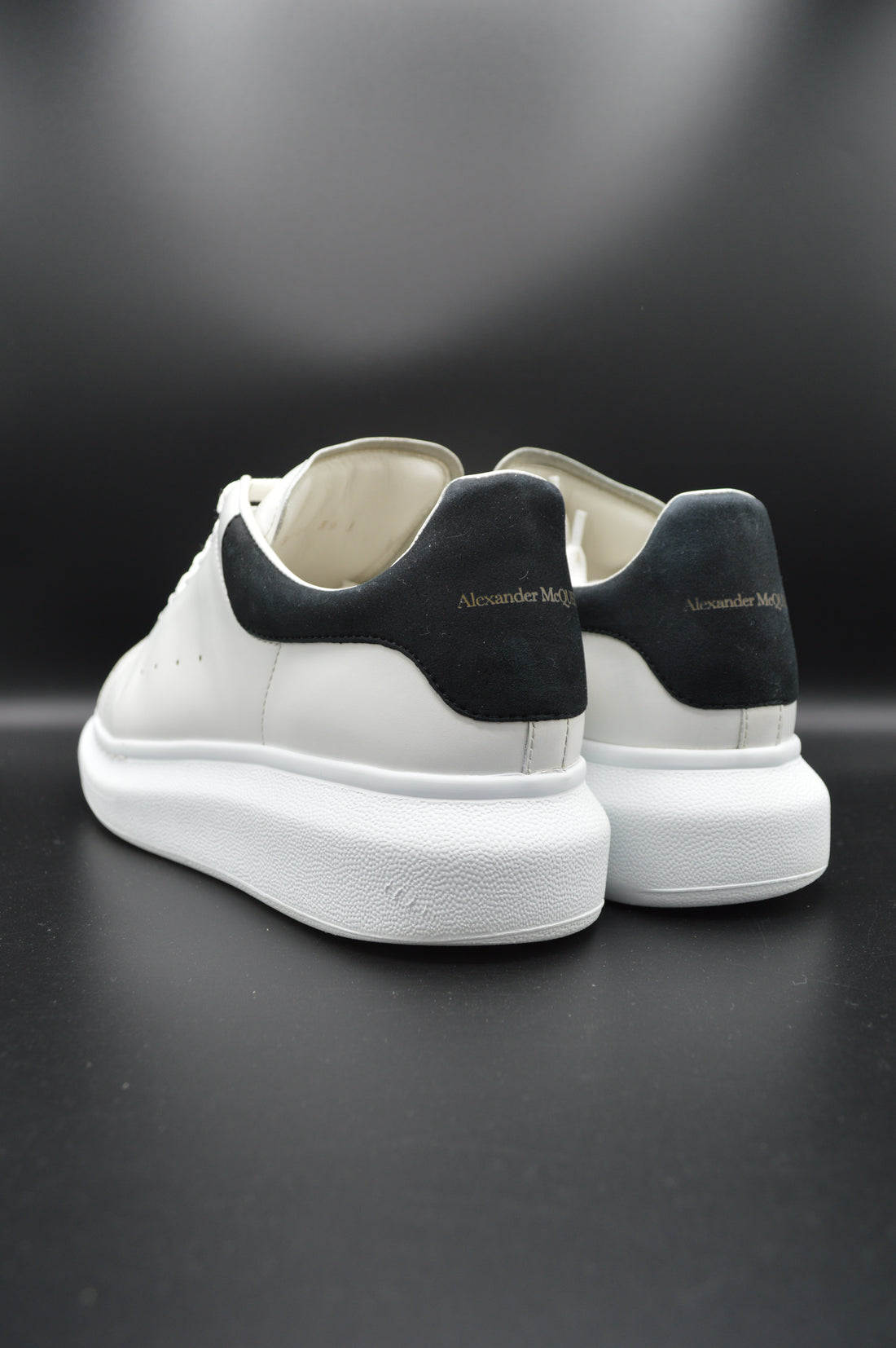 Alexander Mcqueen oversize blanc/noir - T39