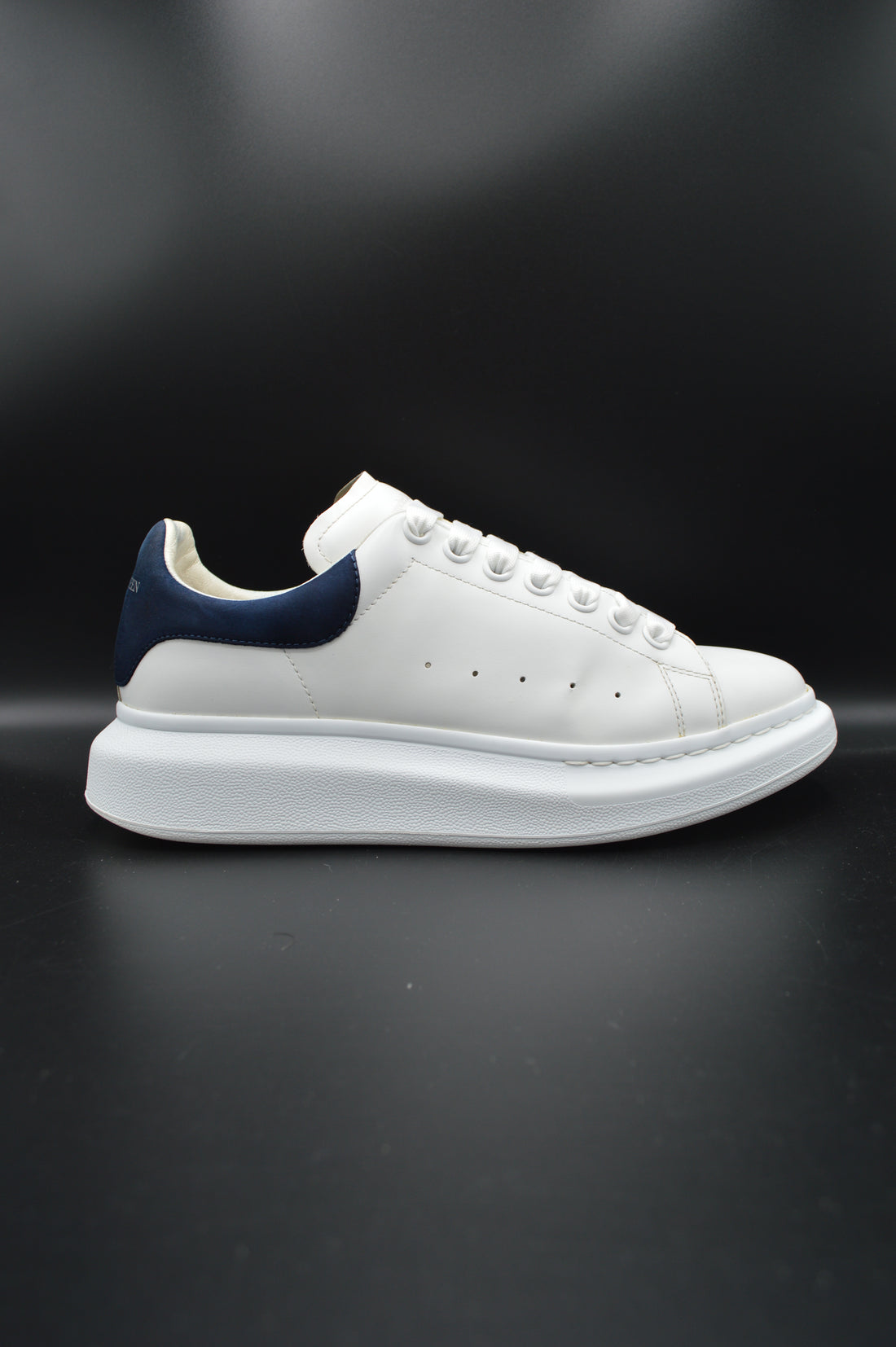 Alexander Mcqueen blanc/bleu marine - T40,5