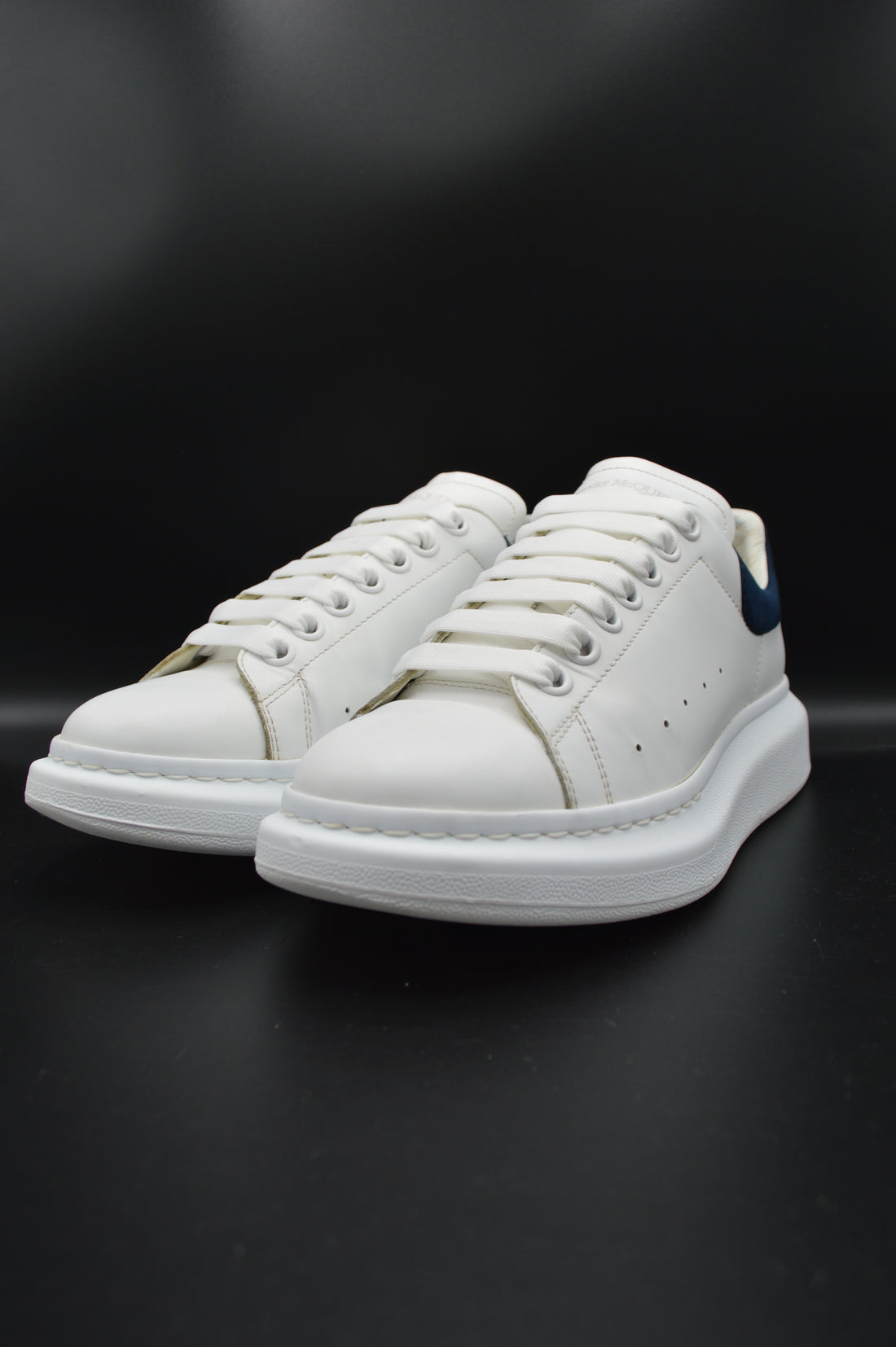 Alexander Mcqueen blanc/bleu marine - T40,5