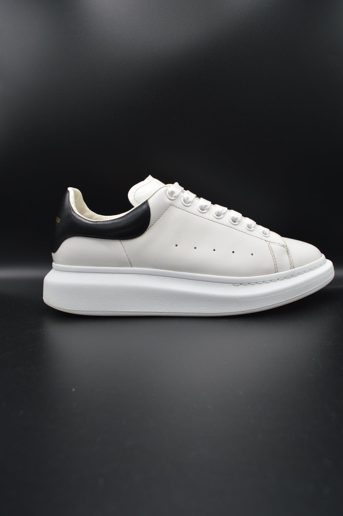 Alexander Mcqueen Oversize blanc/noir - T44