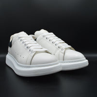 Alexander Mcqueen Oversize blanc/noir - T39