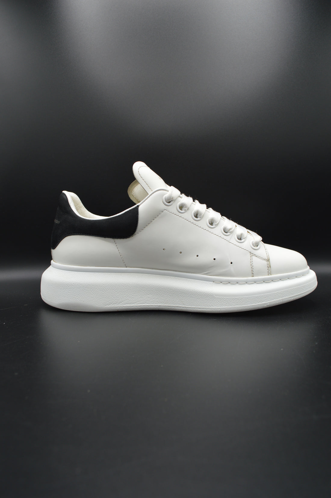 Alexander Mcqueen oversize blanc/noir - T41