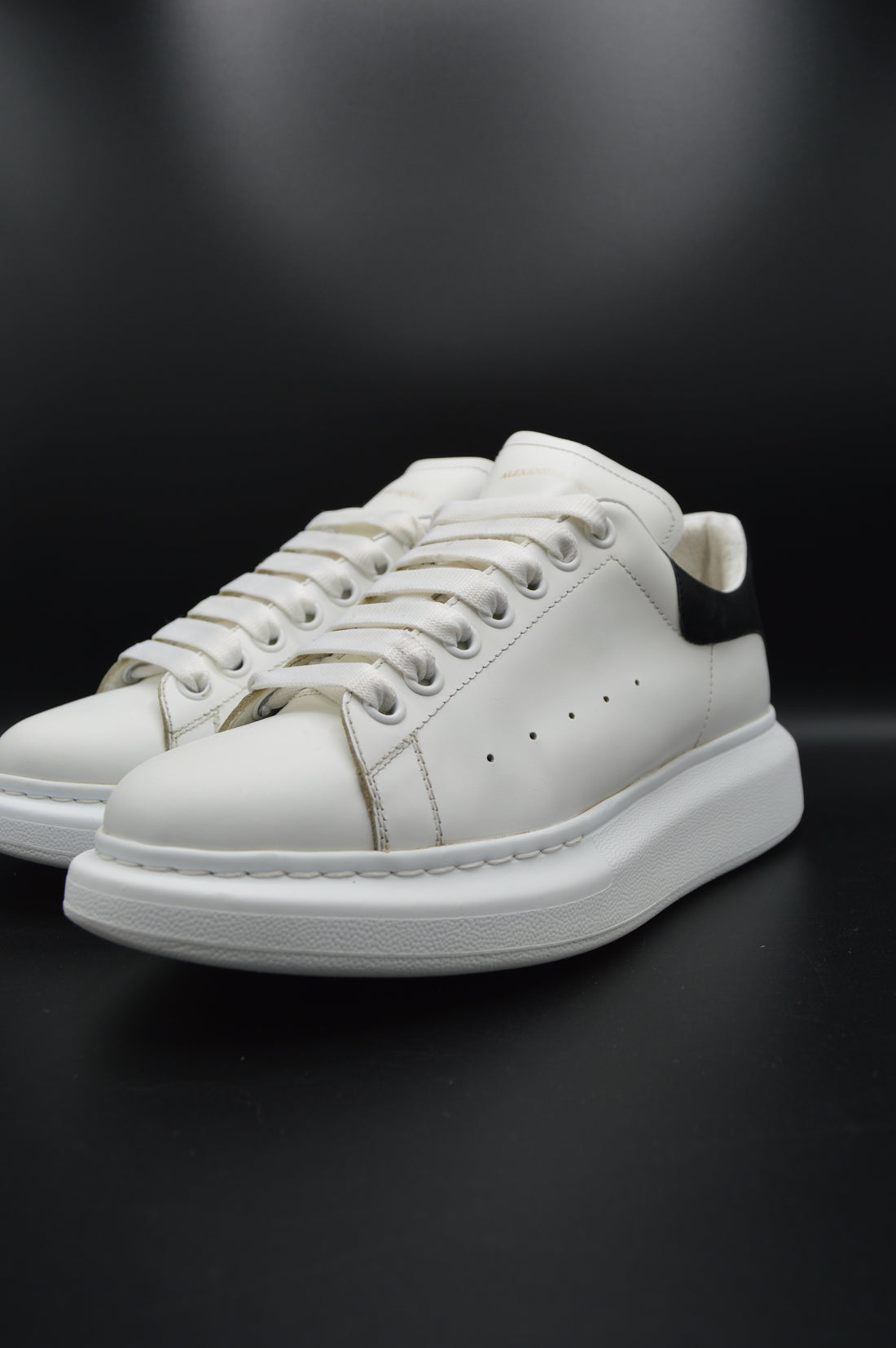 Alexander Mcqueen oversize blanc/noir - T41