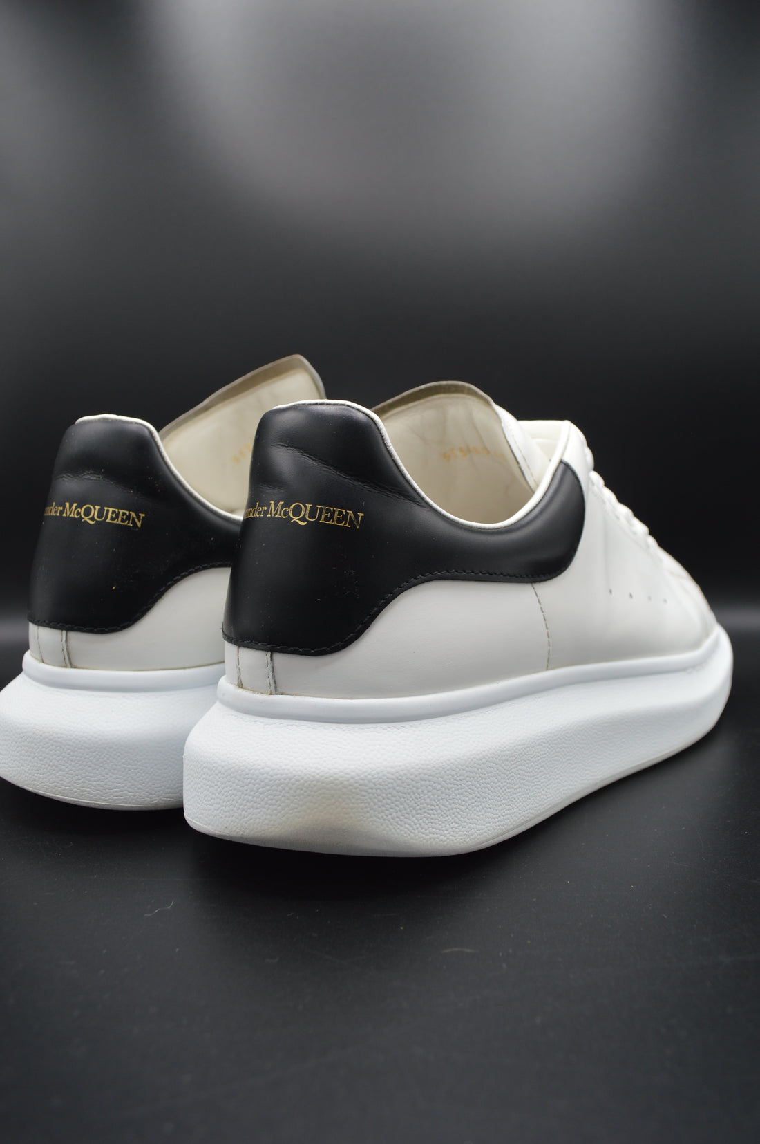 Alexander Mcqueen oversize blanc/noir - T43