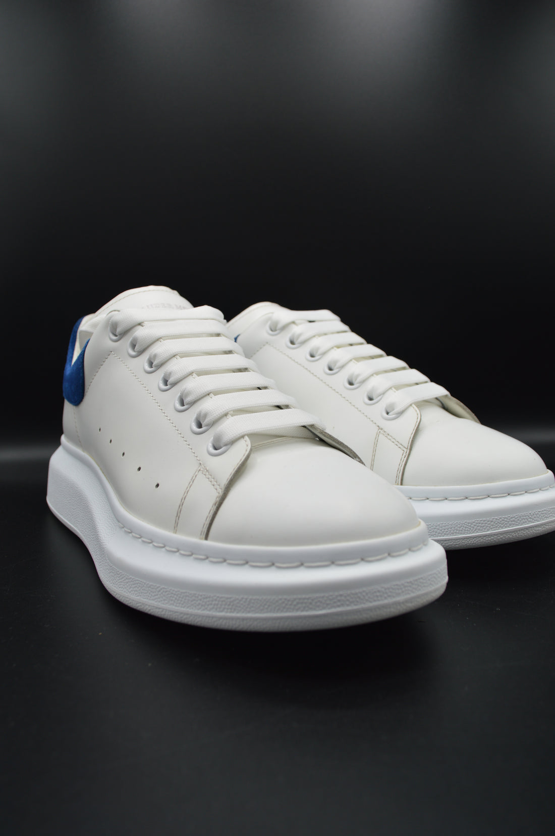 Alexander Mcqueen oversize blanc/bleu marine - T42