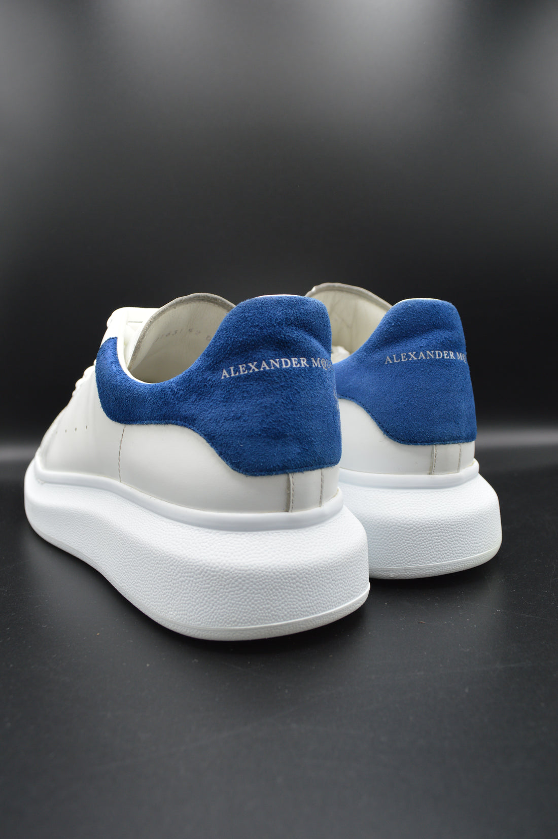 Alexander Mcqueen oversize blanc/bleu marine - T42