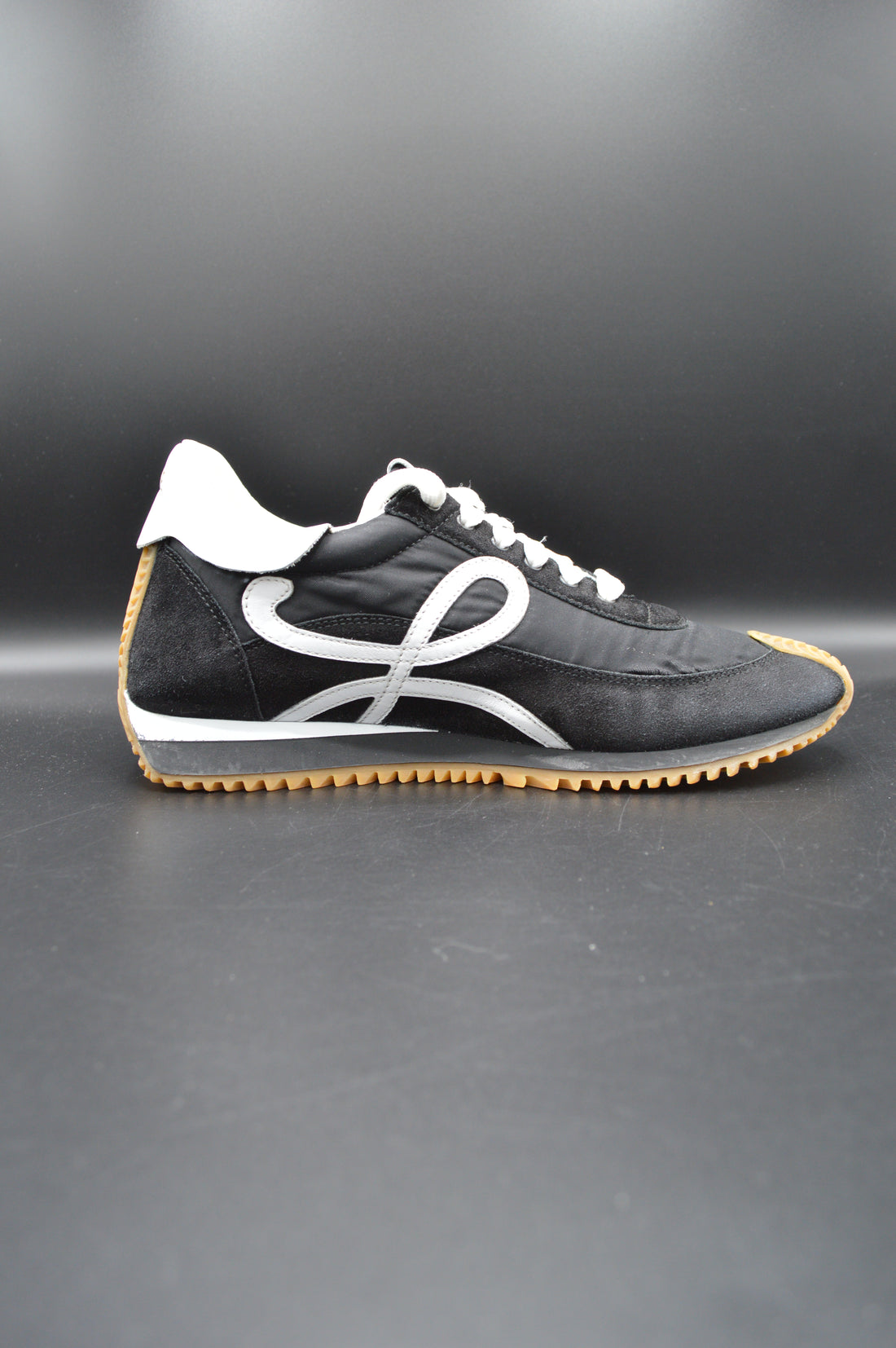 Loewe Flow Runner blanc/noir - T39