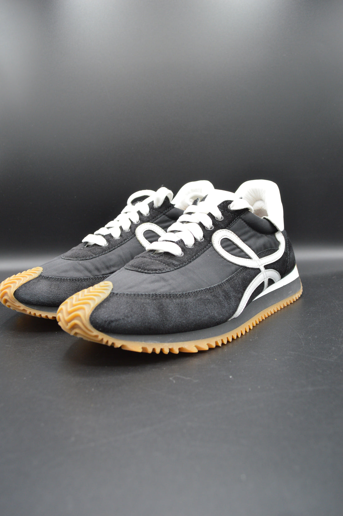 Loewe Flow Runner blanc/noir - T39