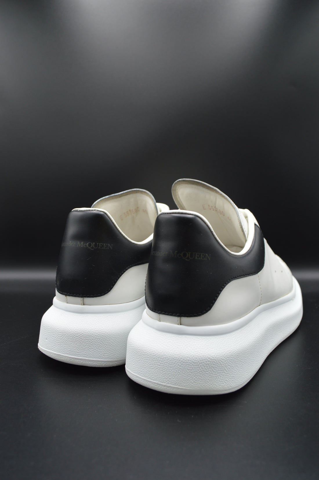 Alexander mcqueen oversize blanc/noir - T40,5