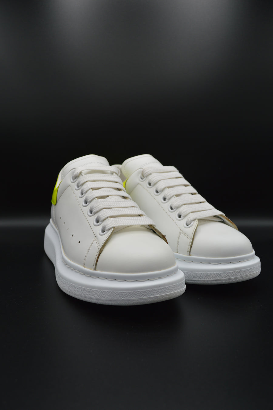 Alexander Mcqueen oversize blanc/jaune fluo - T38,5