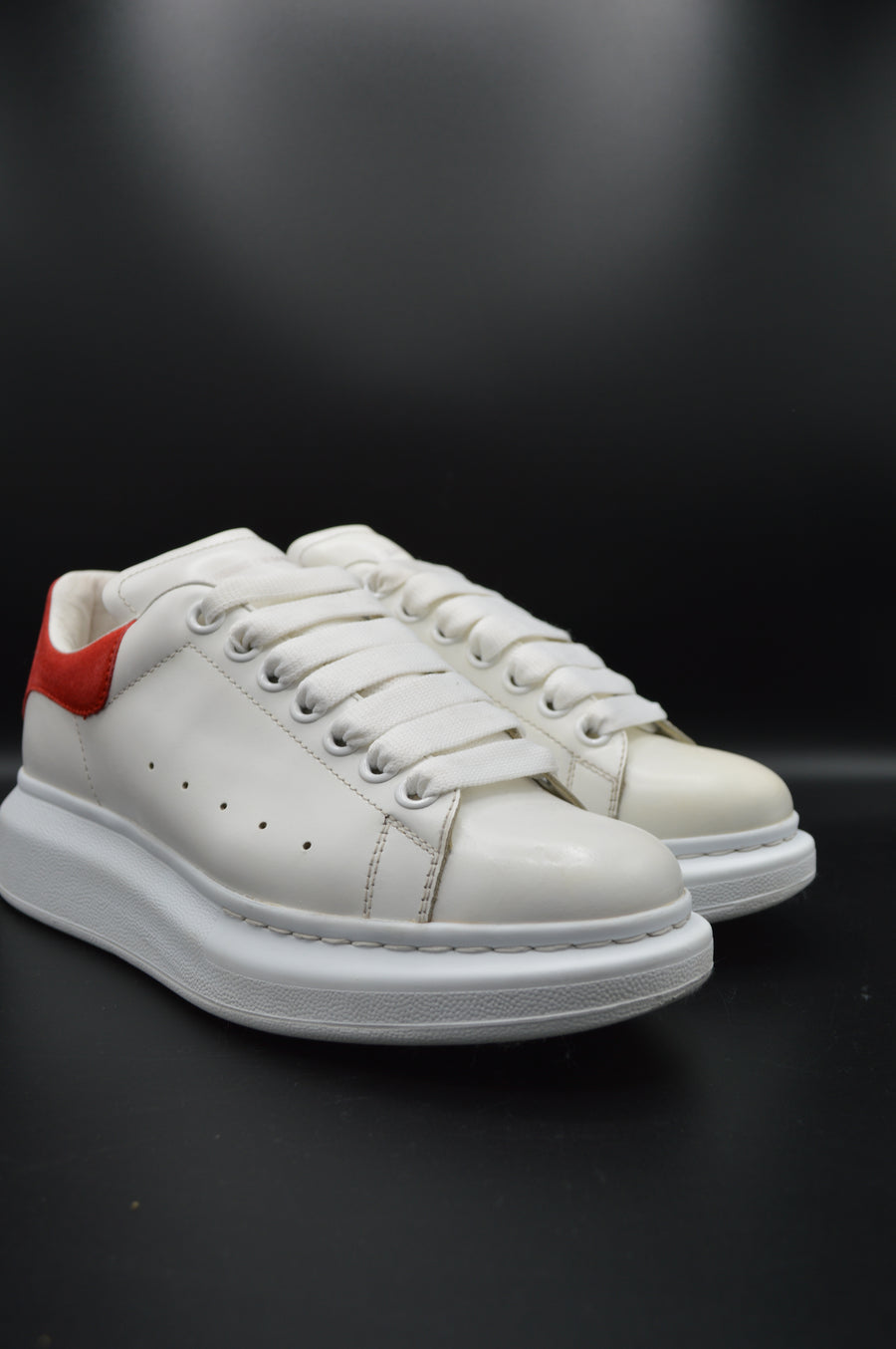 Alexander Mcqueen Oversize cuir blanc/ rouge - T37
