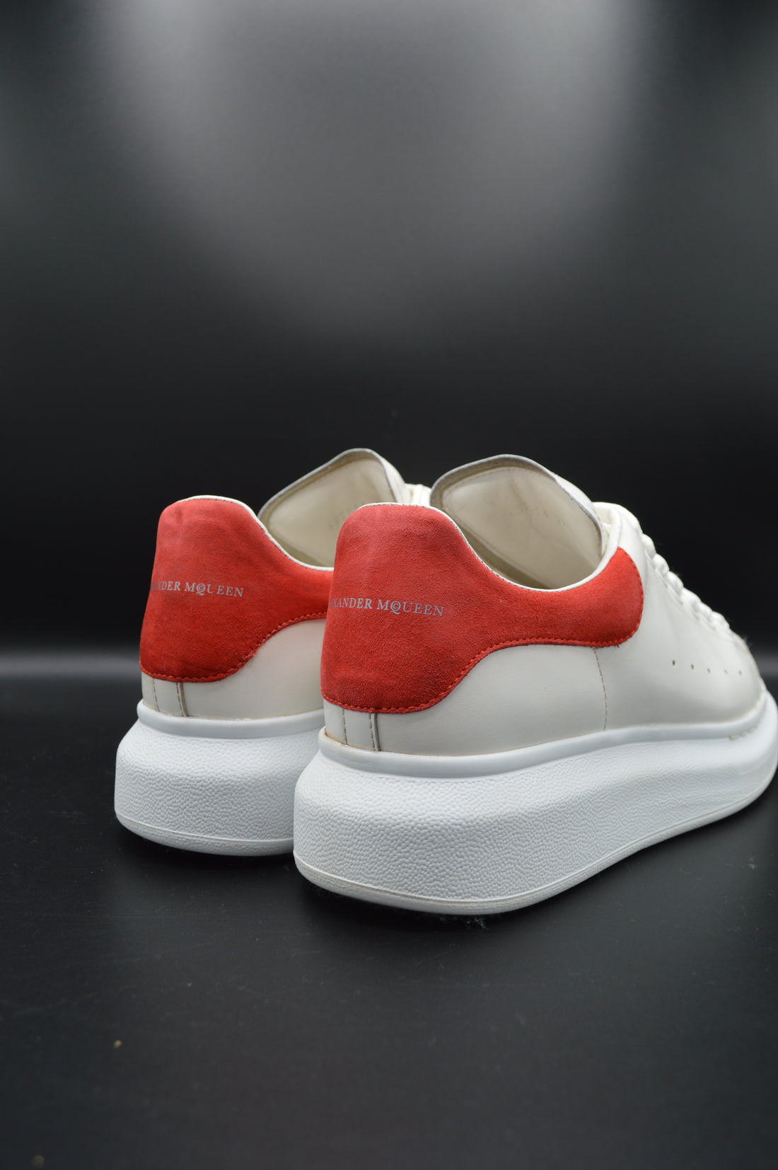 Alexander Mcqueen Oversize cuir blanc/ rouge - T37