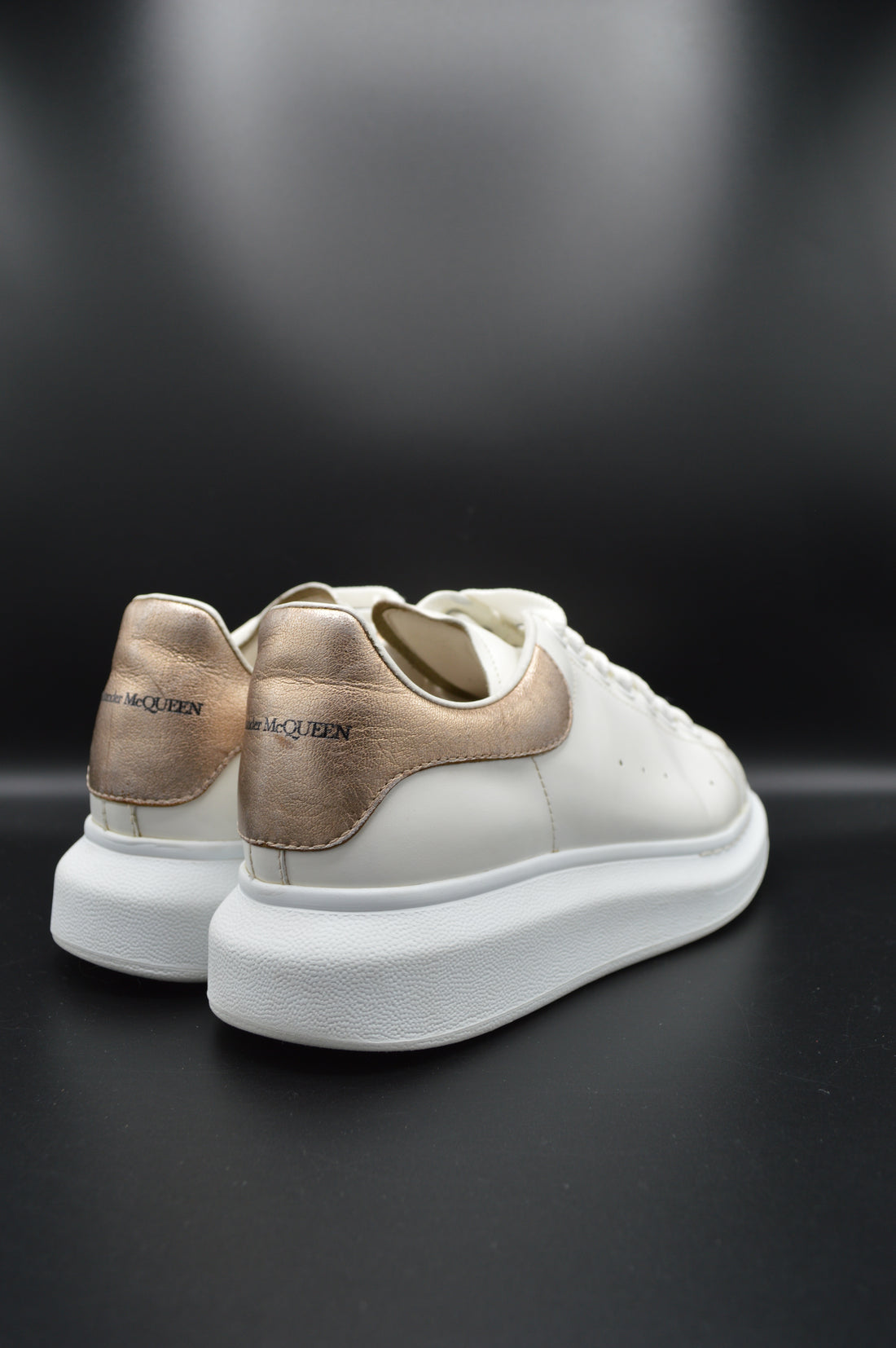 Alexander Mcqueen Oversize blanc/doré - T38