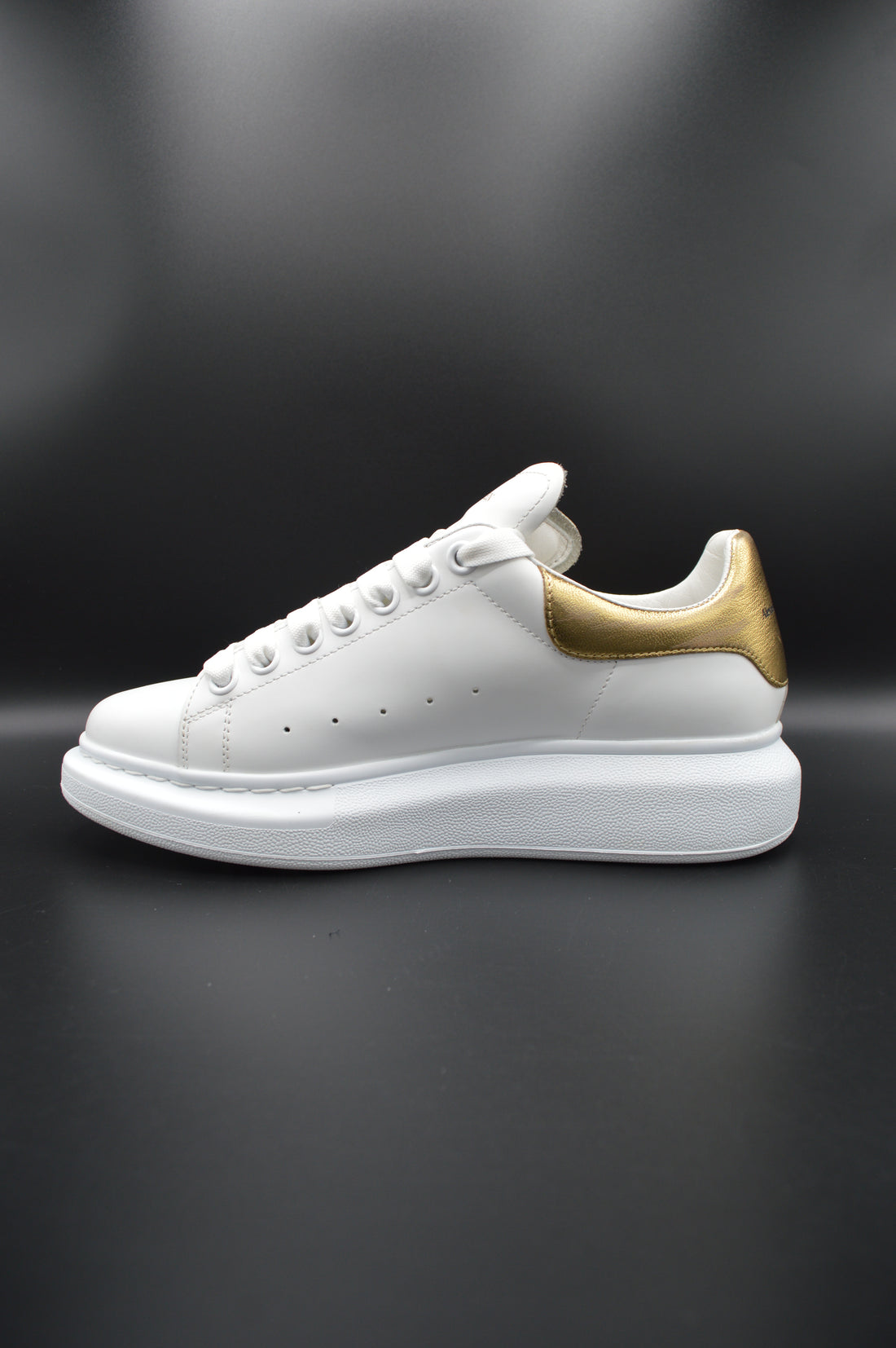 Alexander Mcqueen Oversize blanc/doré - T39,5