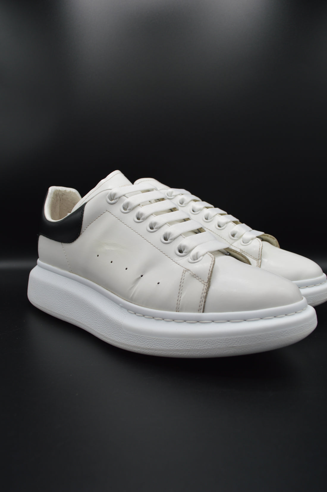 Alexander Mcqueen blanc/noir - T43