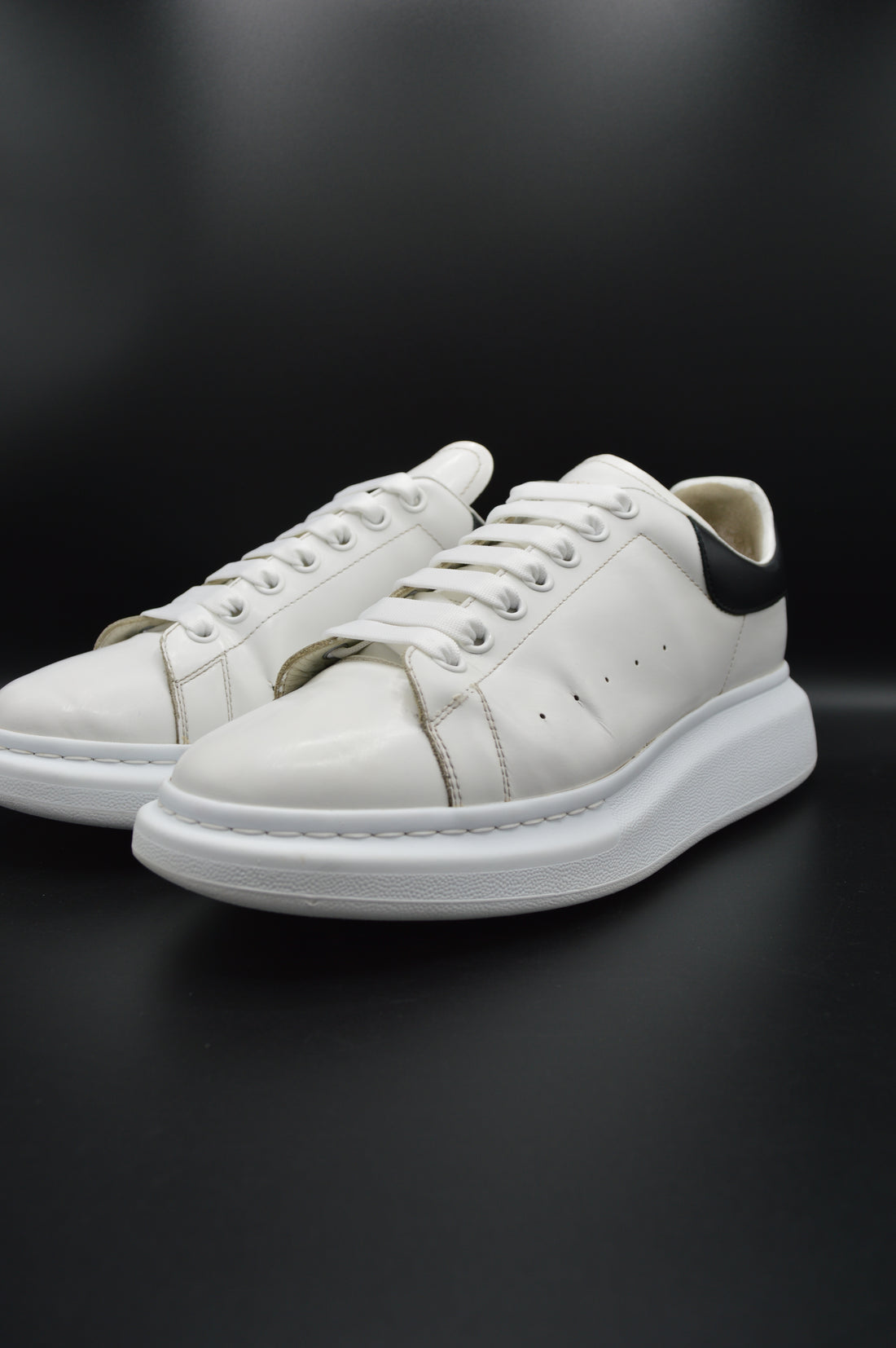 Alexander Mcqueen blanc/noir - T43