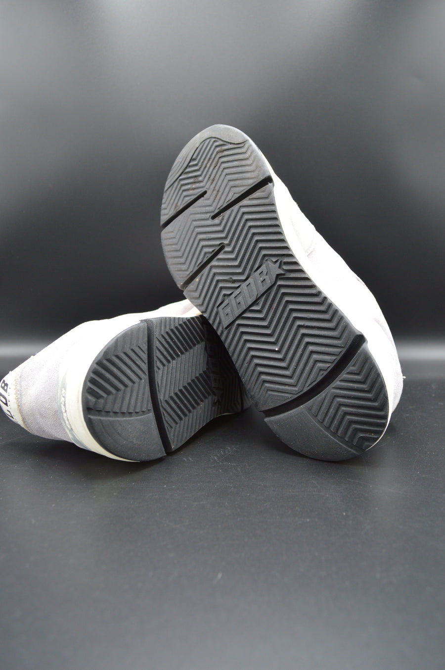 Golden Goose running sole gris - T36