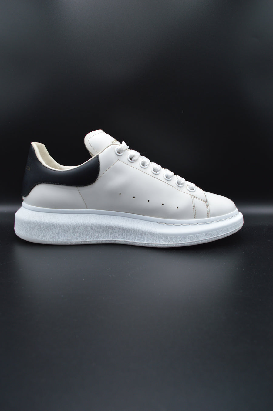 Alexander Mcqueen Oversize blanc/noir -T42