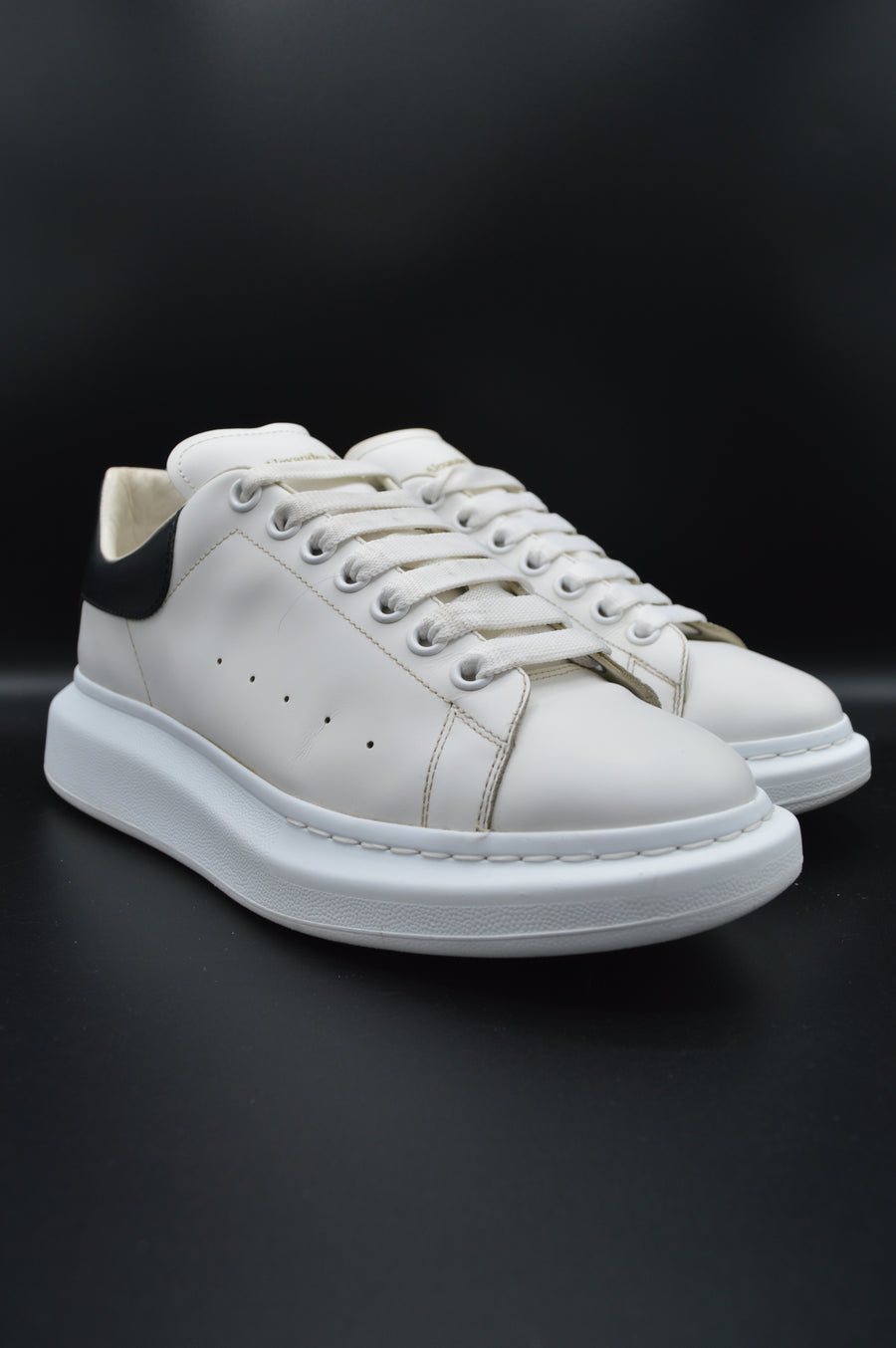 Alexander Mcqueen Oversize blanc/noir -T42