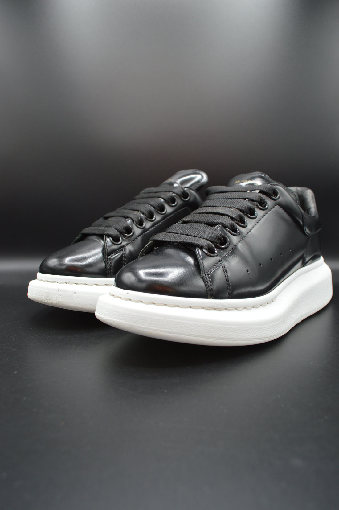 Alexander Mcqueen oversize noir - T37,5