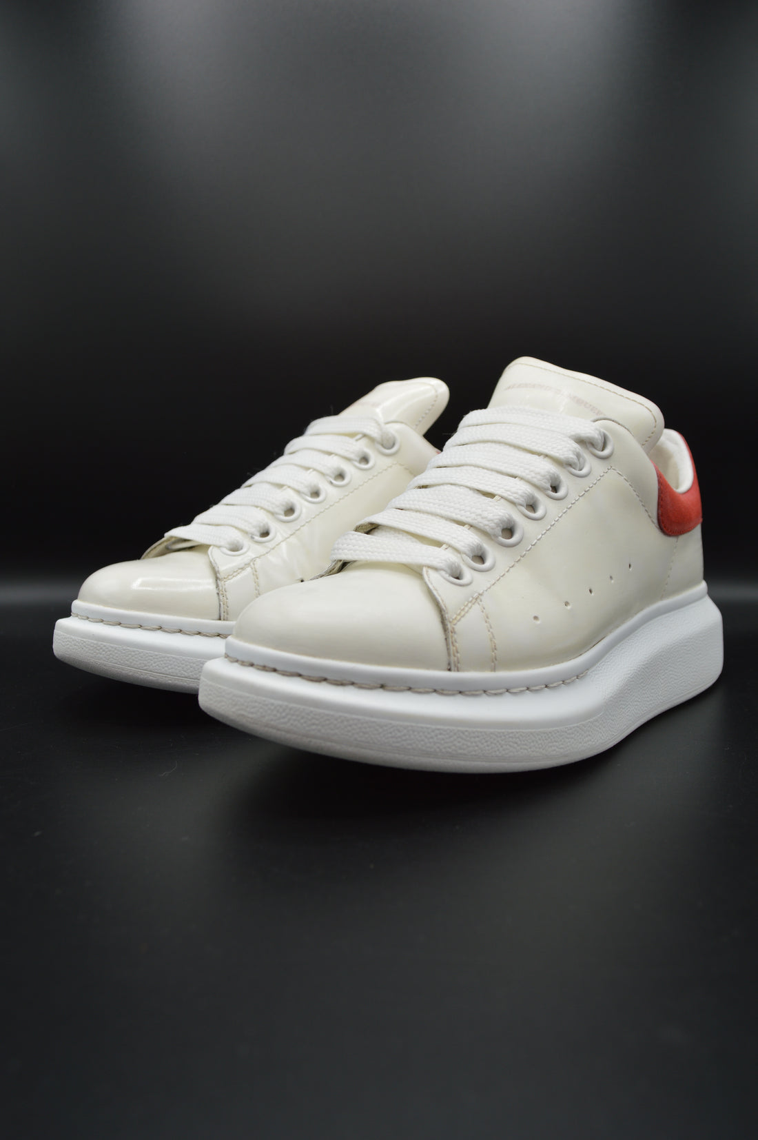 Alexander Mcqueen oversize blanc/rouge - T37