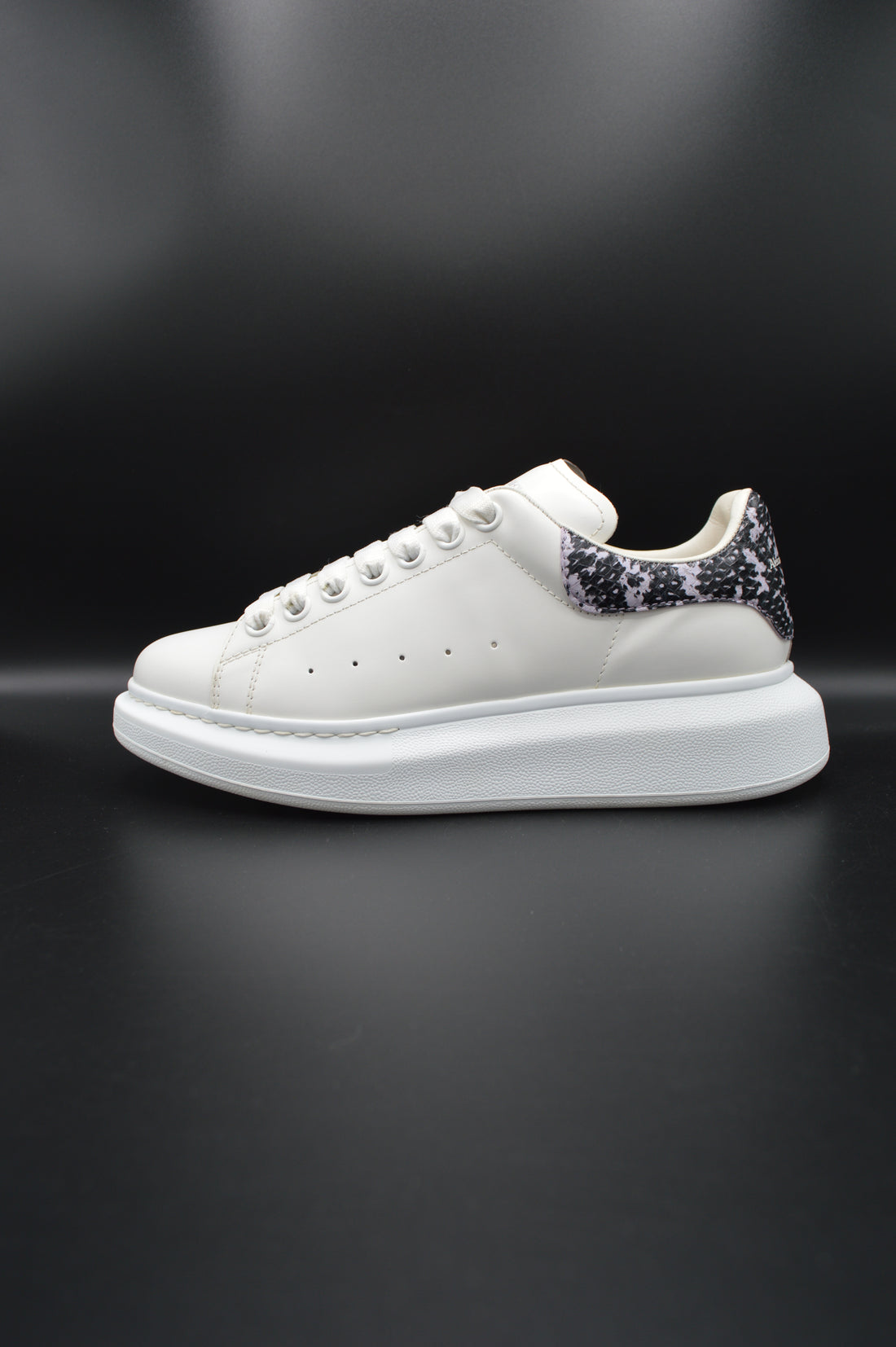 Alexander Mcqueen oversize blanc/ python noir rose - T38