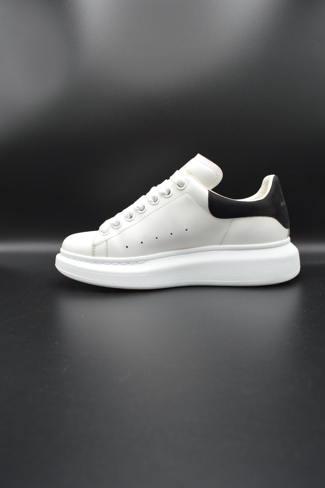 Alexander Mcqueen Oversize blanc/noir - T37