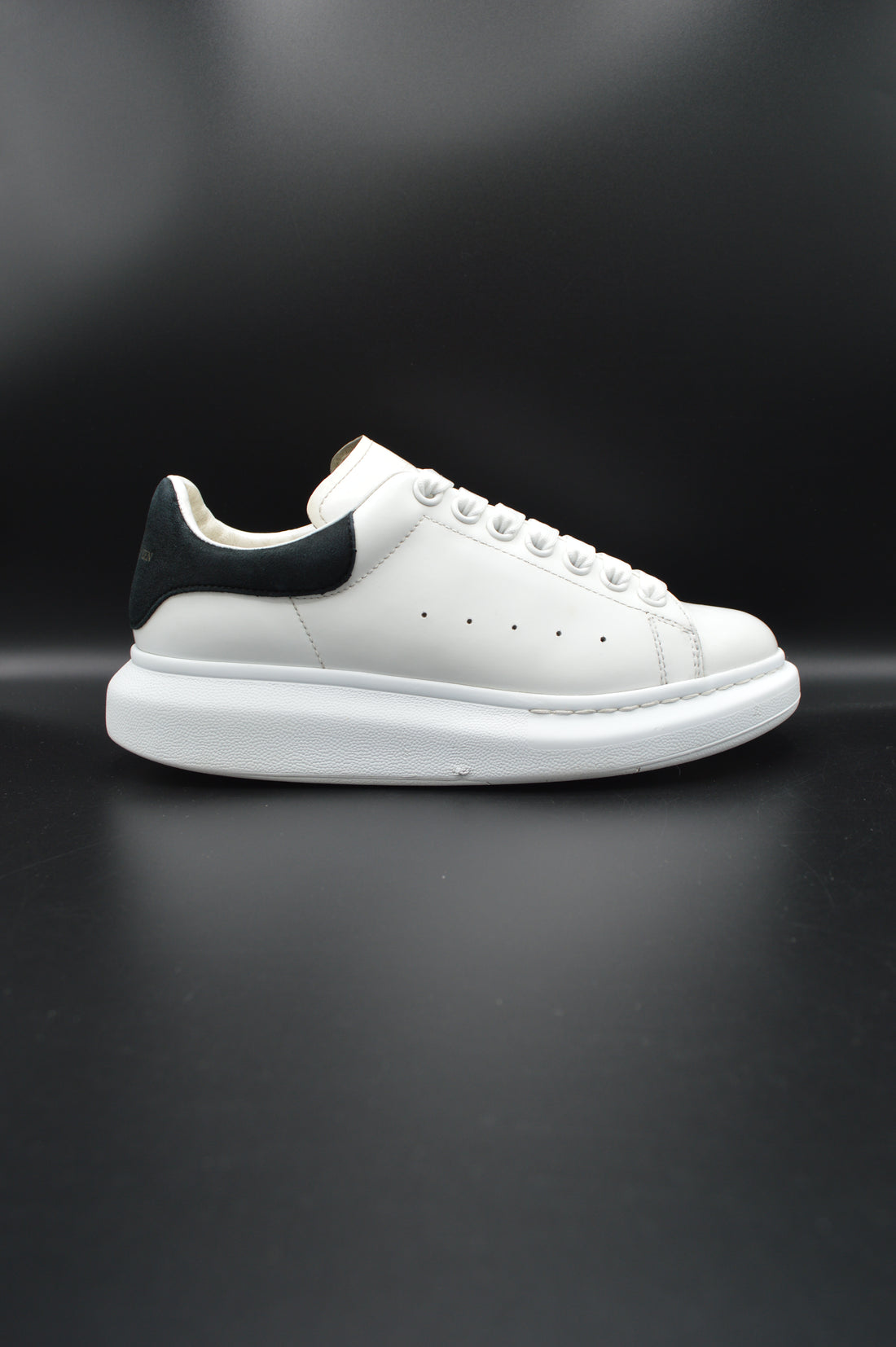Alexander Mcqueen Oversize blanc/noir - T38