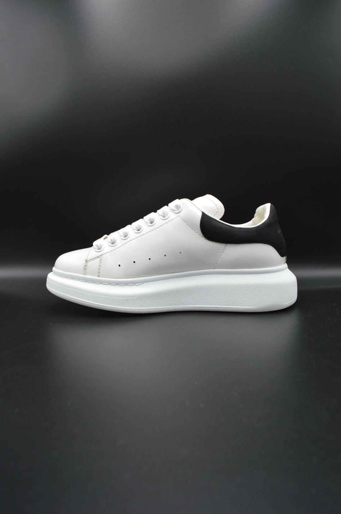 Alexander Mcqueen Oversize blanc/noir - T37,5