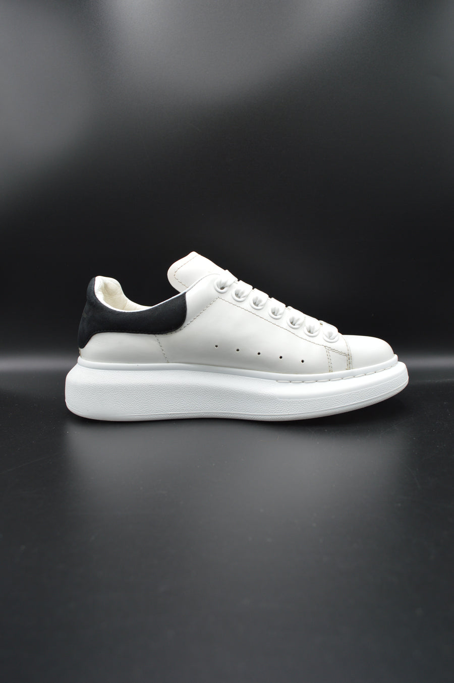 Alexander Mcqueen Oversize blanc/noir - T37,5