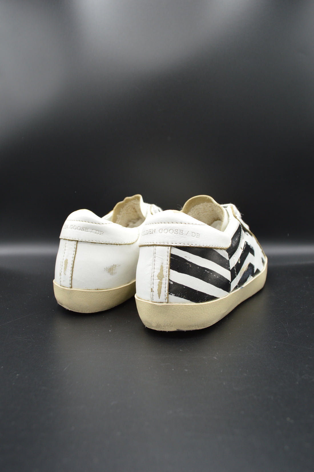 Golden Goose superstar blanc/noir/gris - T37