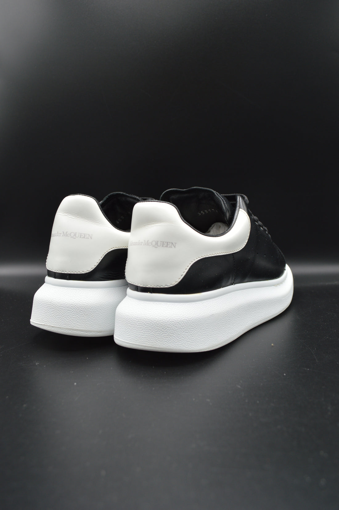 Alexander Mcqueen Oversize noir/blanc - T37