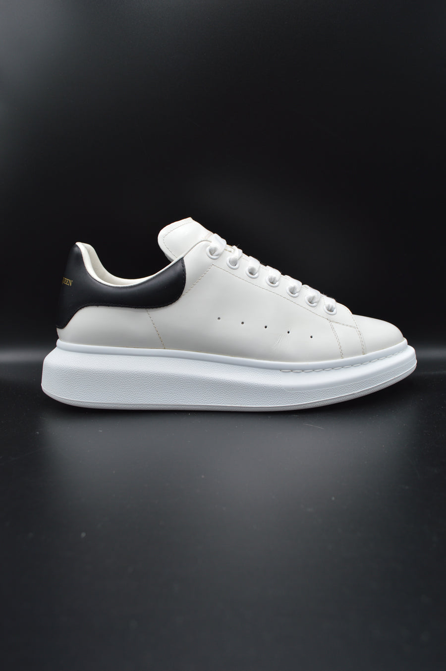 Alexander Mcqueen Oversize blanc/noir - T43
