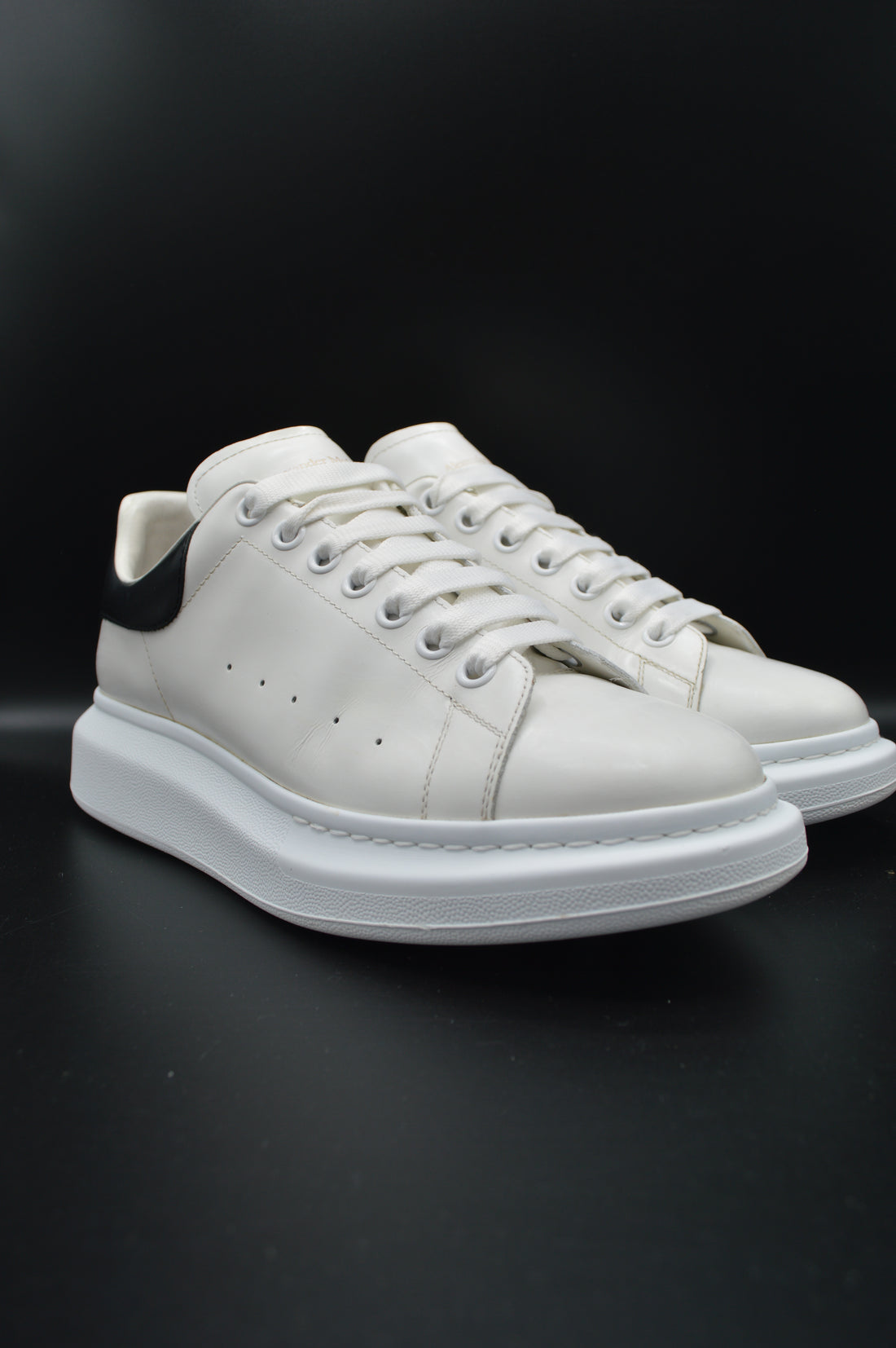 Alexander Mcqueen Oversize blanc/noir - T43