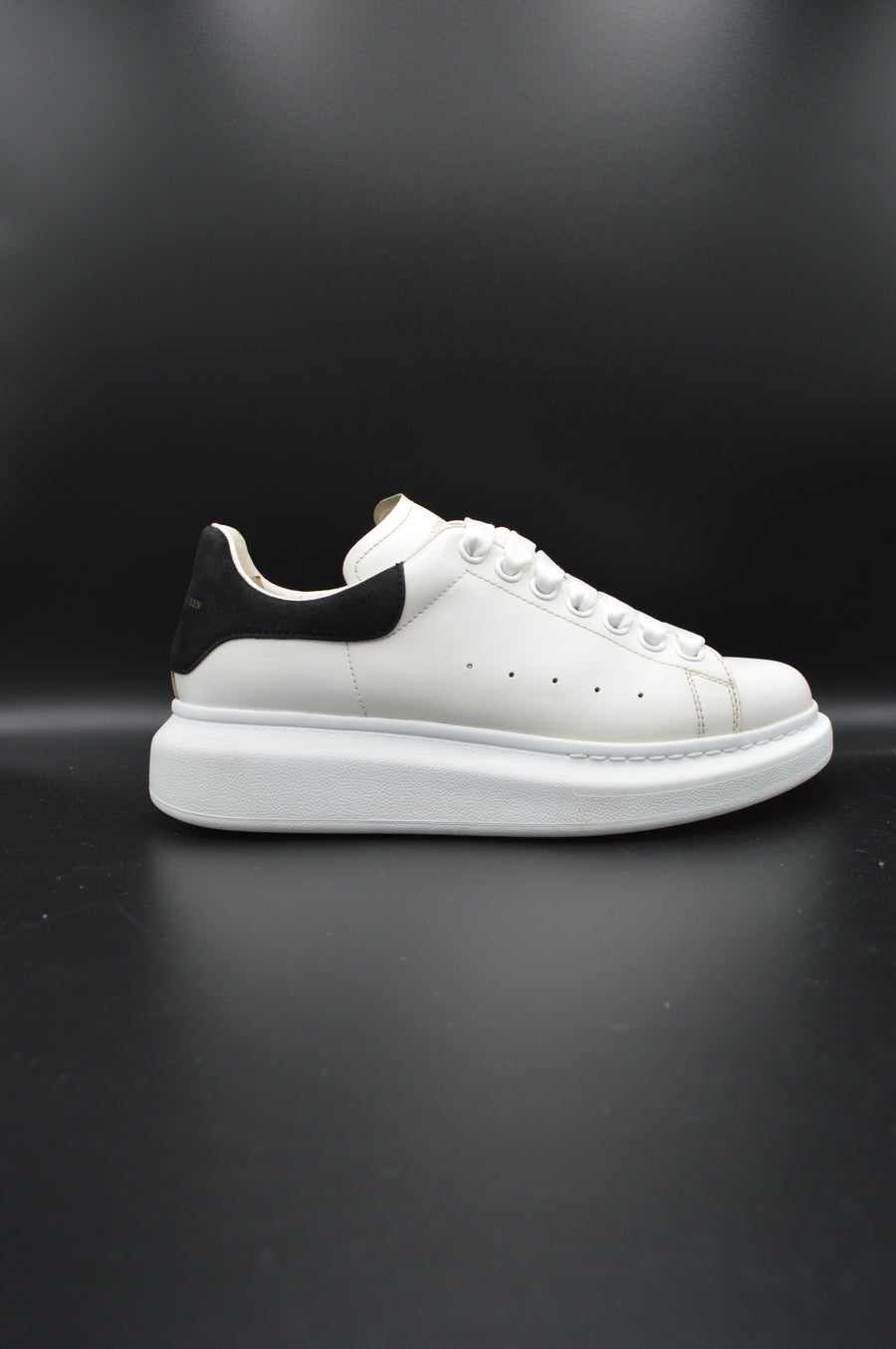 Alexander Mcqueen oversize blanc/noir - T38