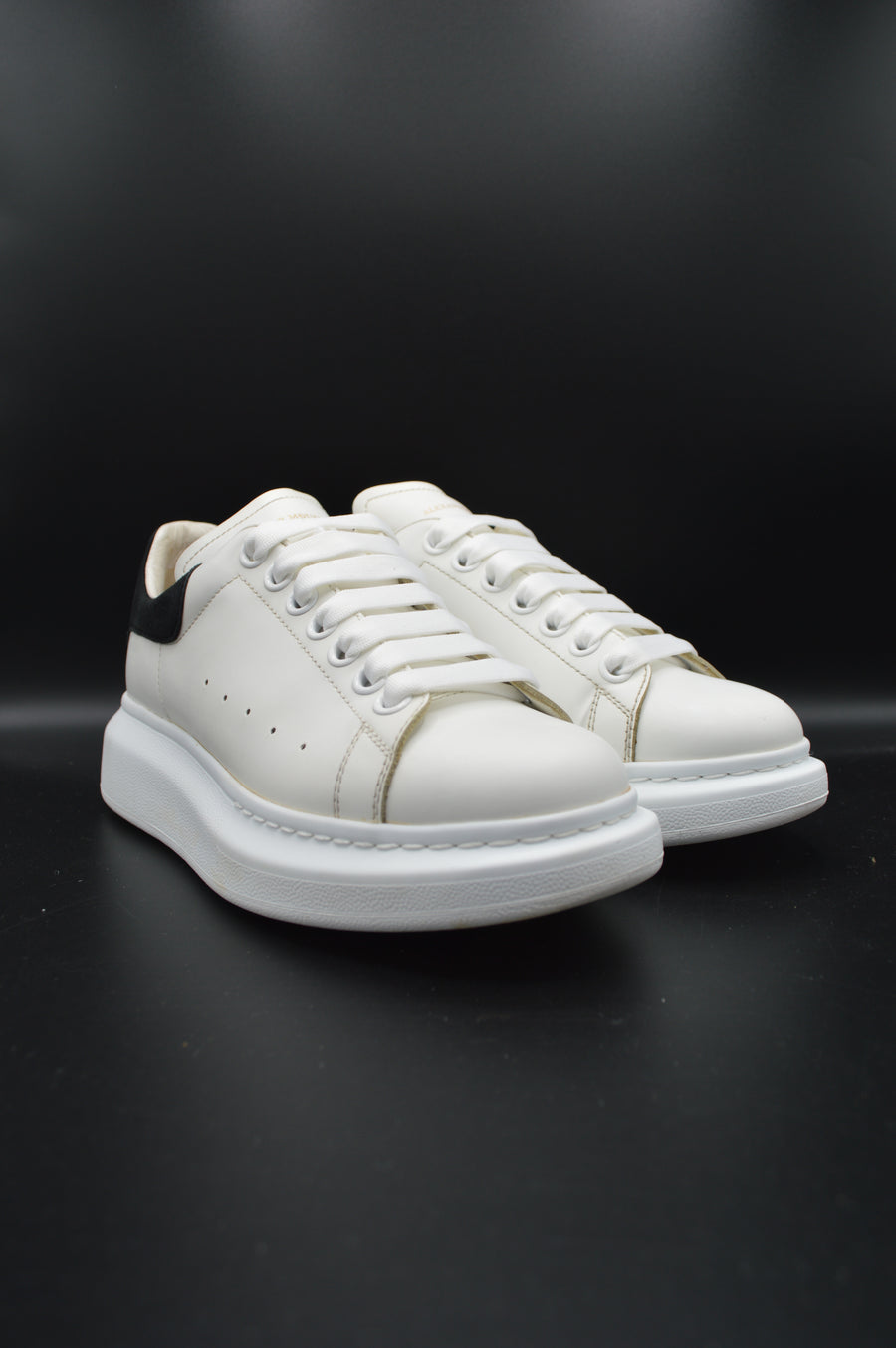 Alexander Mcqueen oversize blanc/noir - T38
