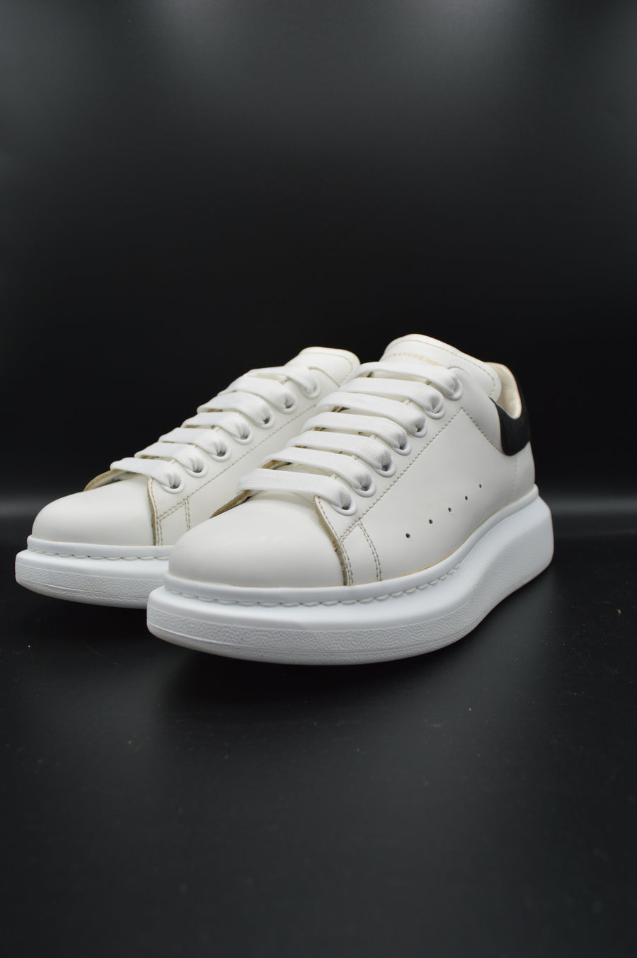 Alexander Mcqueen oversize blanc/noir - T38