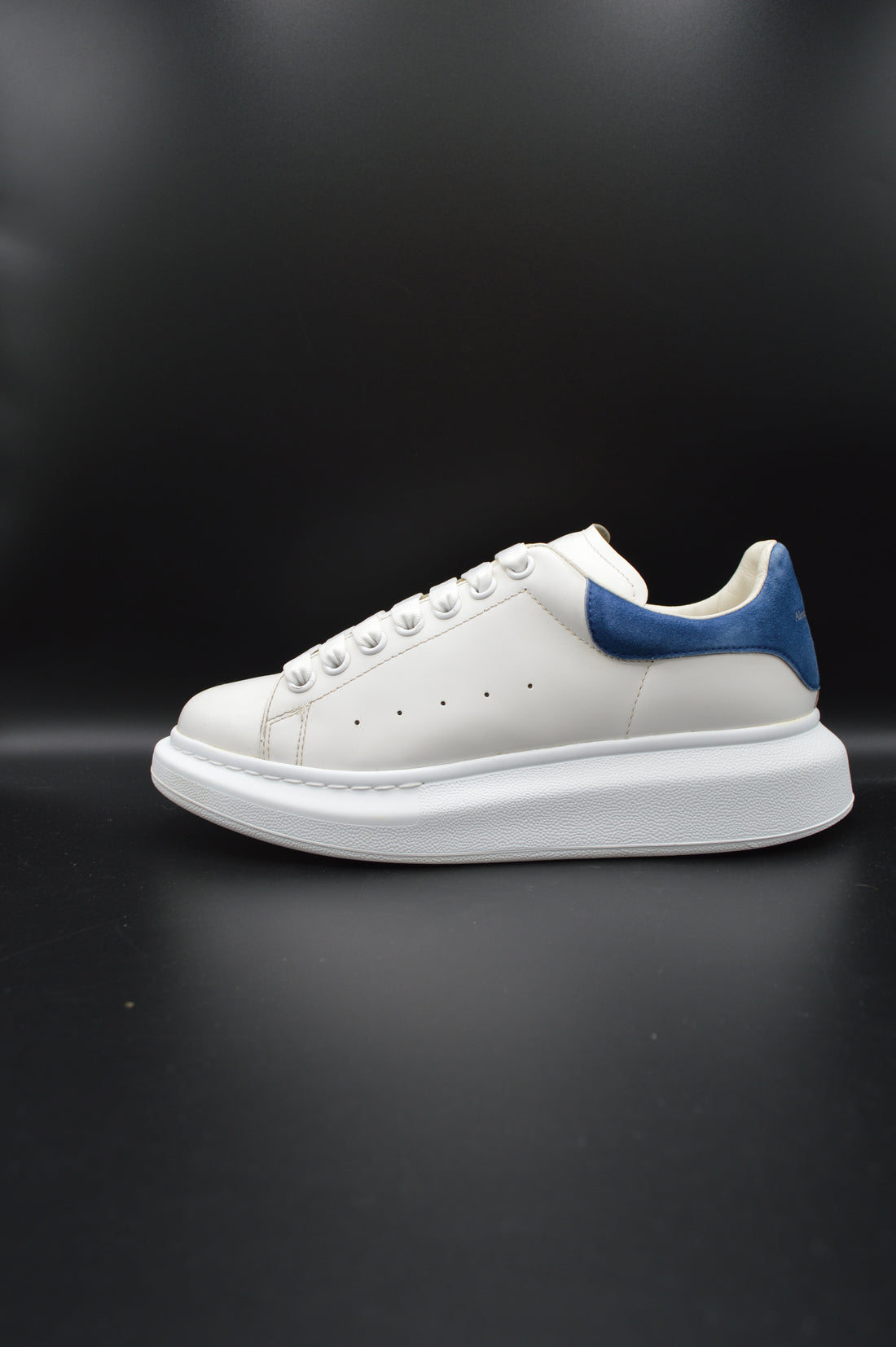 Alexander Mcqueen Oversize blanc/bleu marine - T39