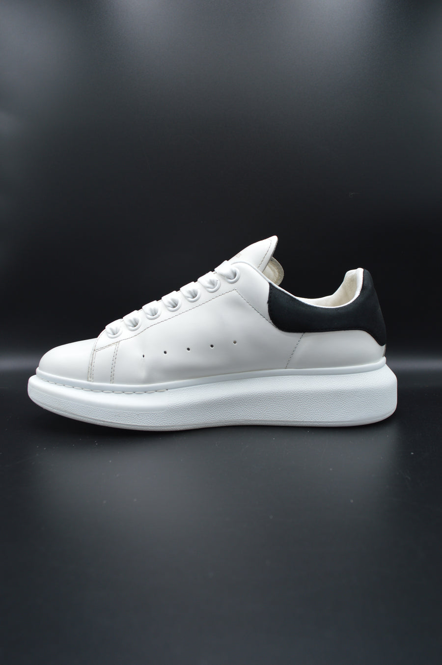 Alexander Mcqueen Oversize blanc/noir - T39