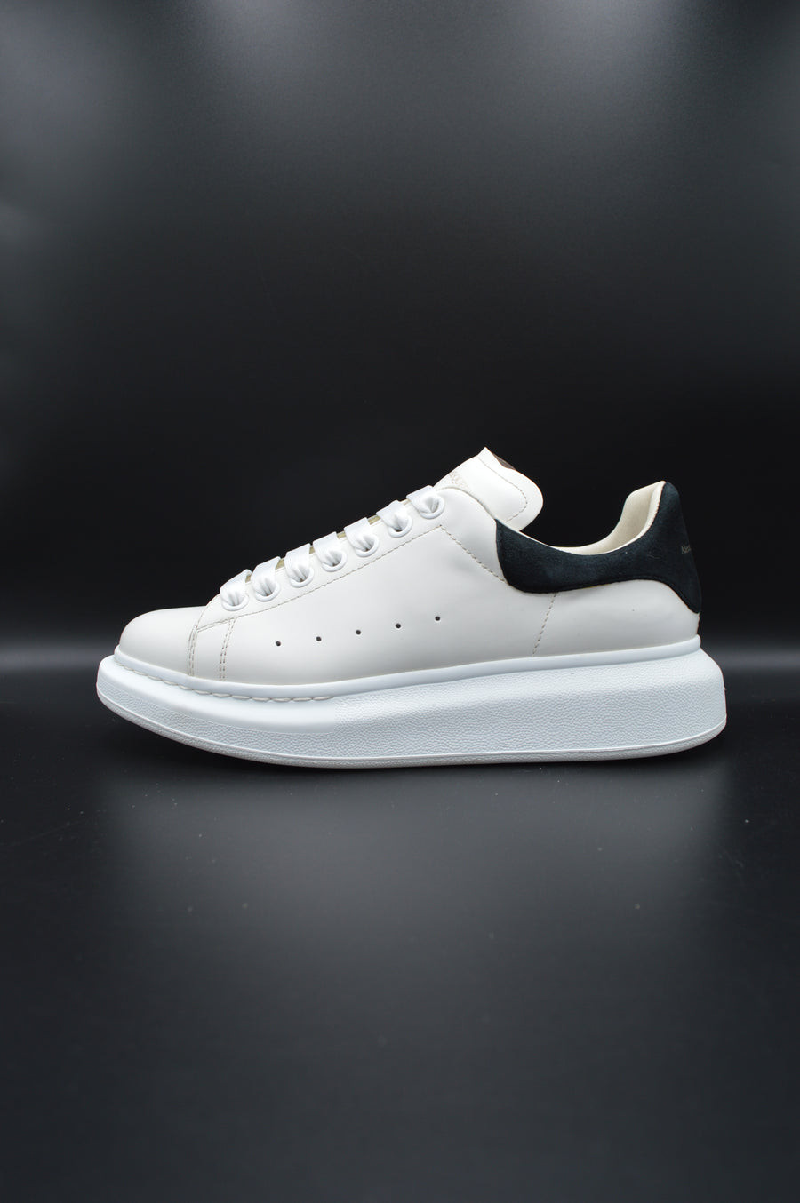 Alexander Mcqueen Oversize blanc/noir - T39