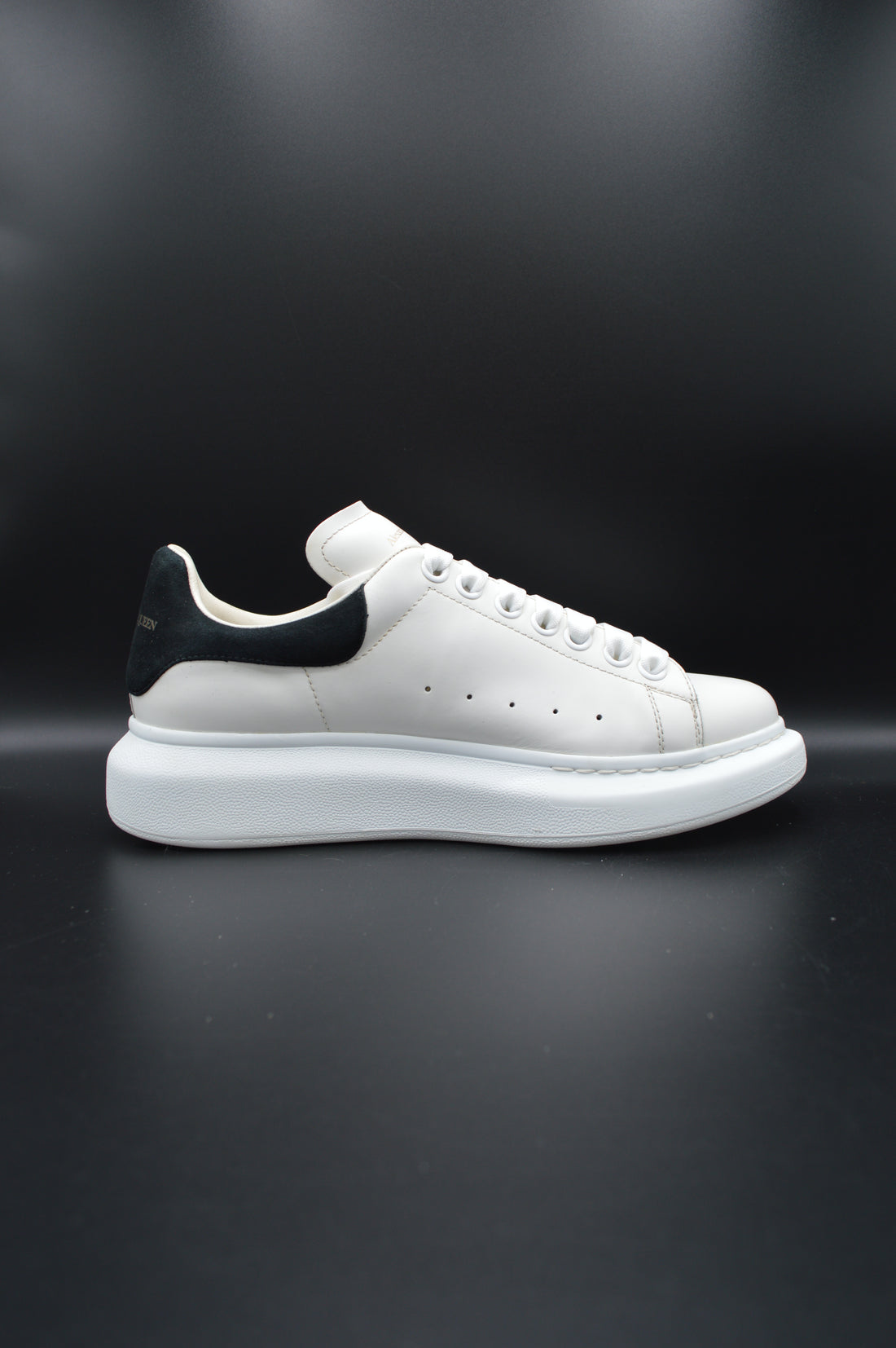 Alexander Mcqueen Oversize blanc/noir - T39