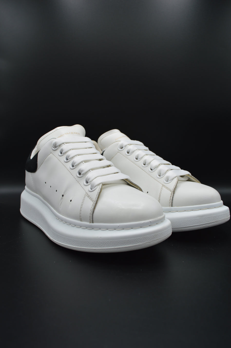 Alexander Mcqueen Oversize blanc/noir - T39