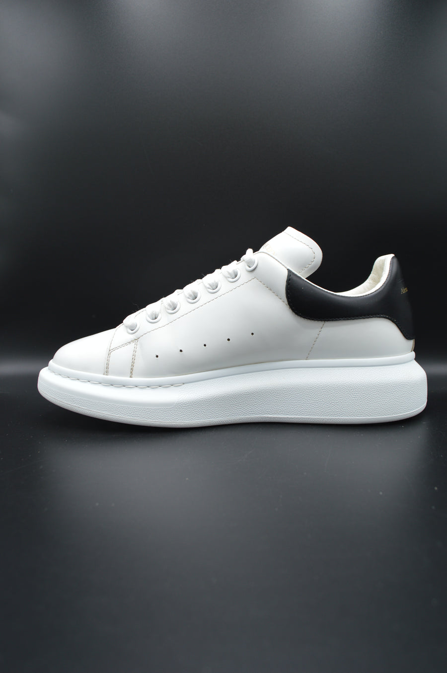 Alexander Mcqueen Oversize blanc/noir - T43